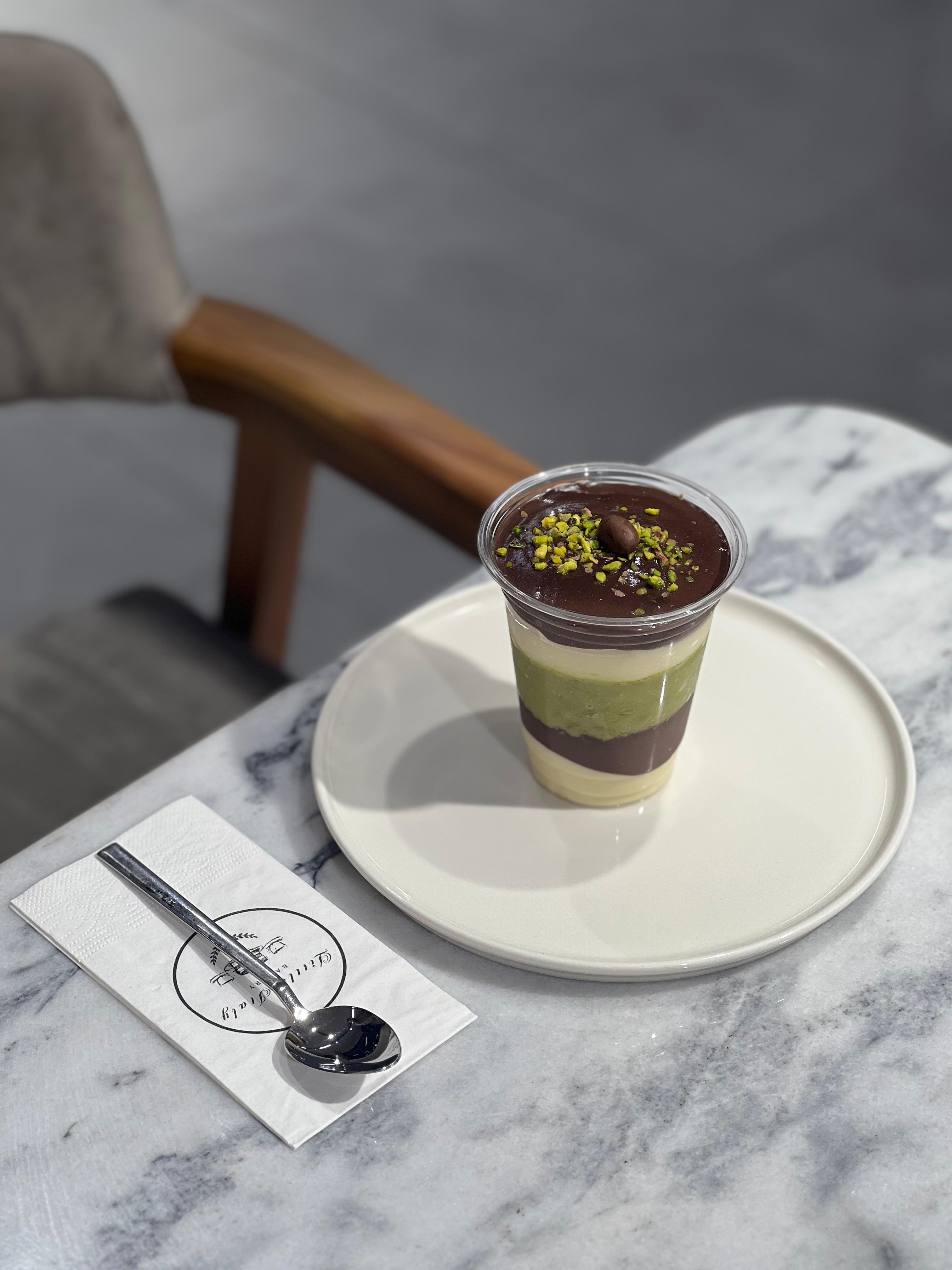 Antep Fıstıklı Little Italy Cups 